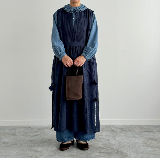 ダブルタックカラーブラウス Porter des boutons ポルテデブトン ブリーチ 着画 正面