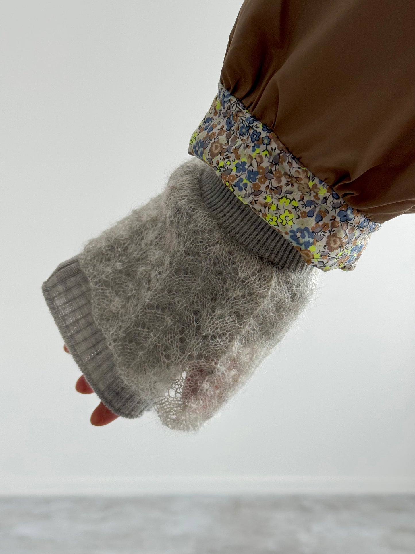MOHAIR フリルリストウォーマー