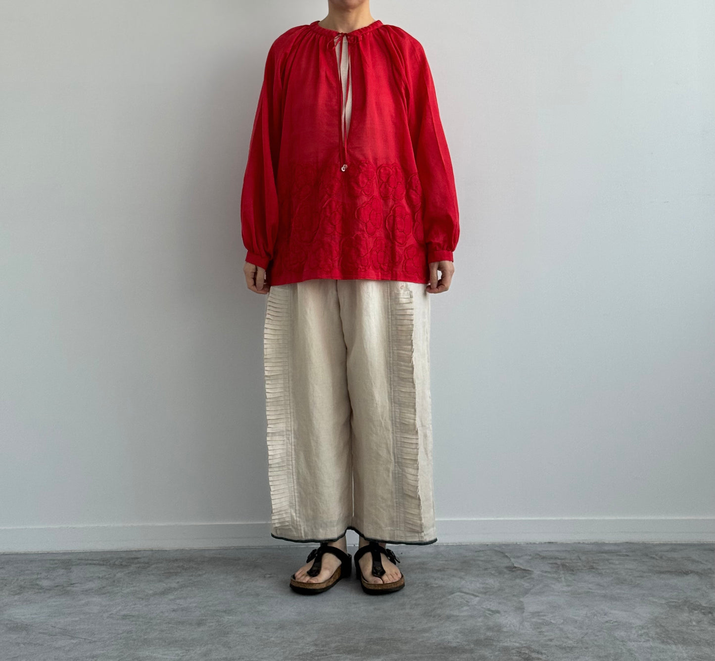 FLOWER RIBBON BLOUSE BUNON ブラウス　通販　取扱店　aneomne 着画