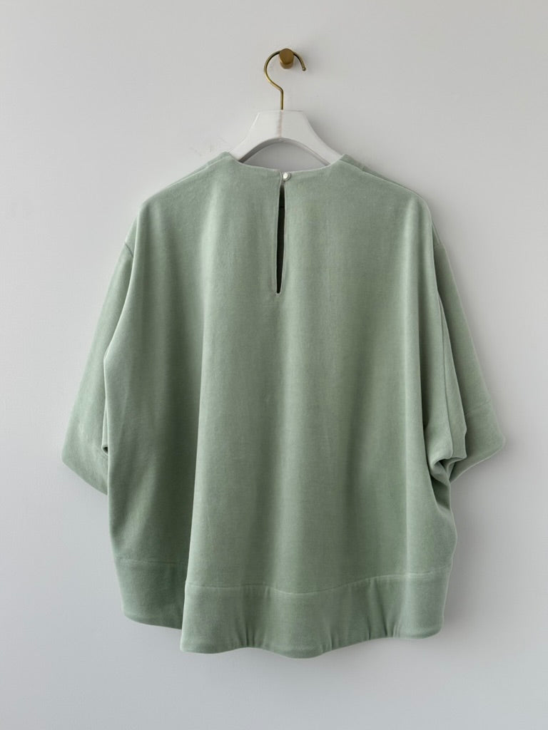 HALF SLEEVE TOPS (VELOR)
