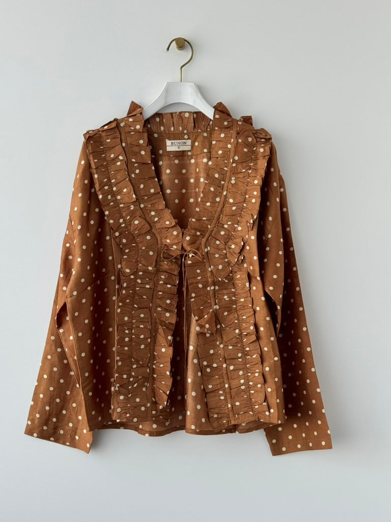 FRILL CAPE