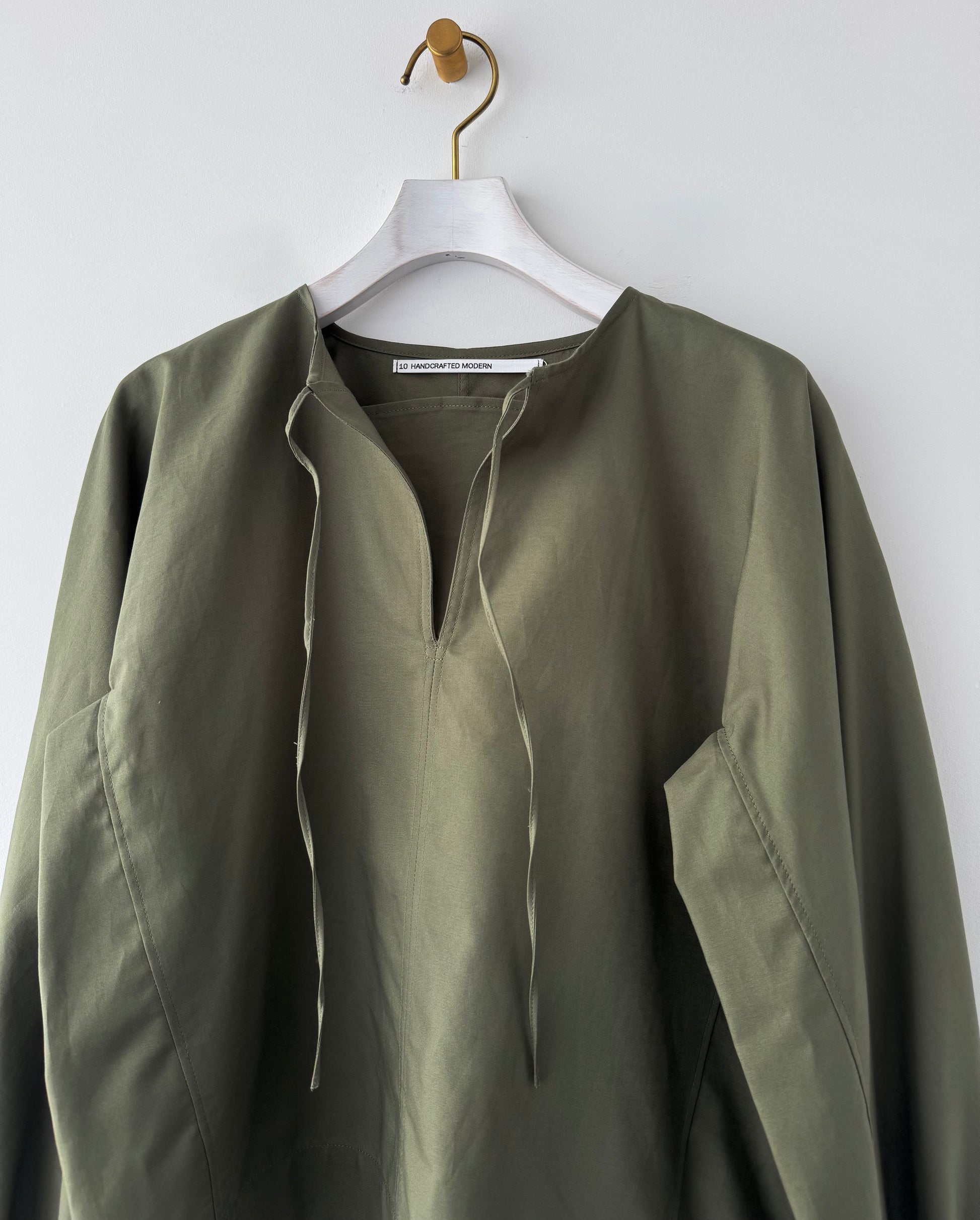 VOLUME SLEEVE PULLOVER (OLIVE)　TENNE HANDCRAFTED MODERN ブラウス　通販　取扱店