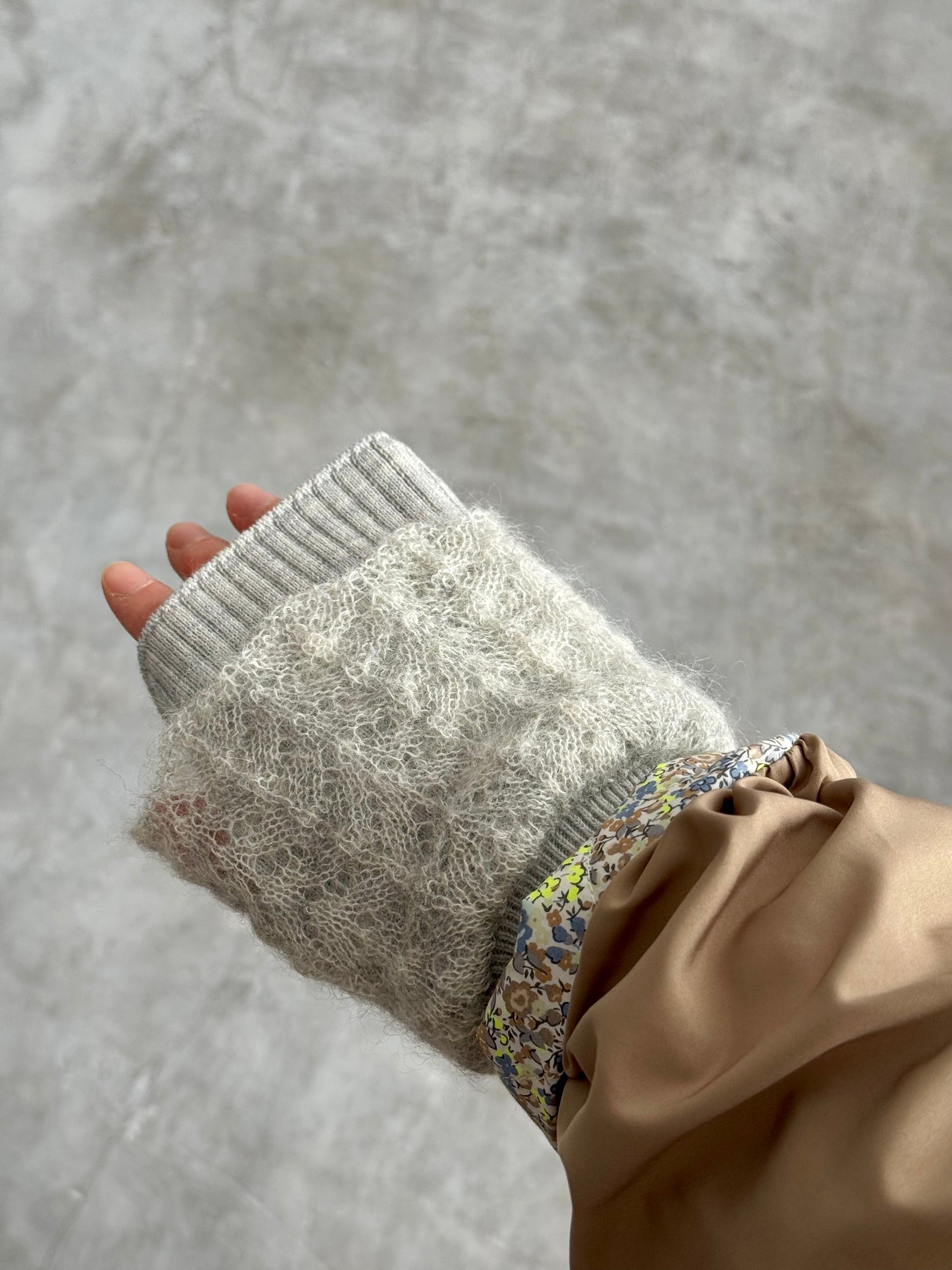 MOHAIR フリルリストウォーマー