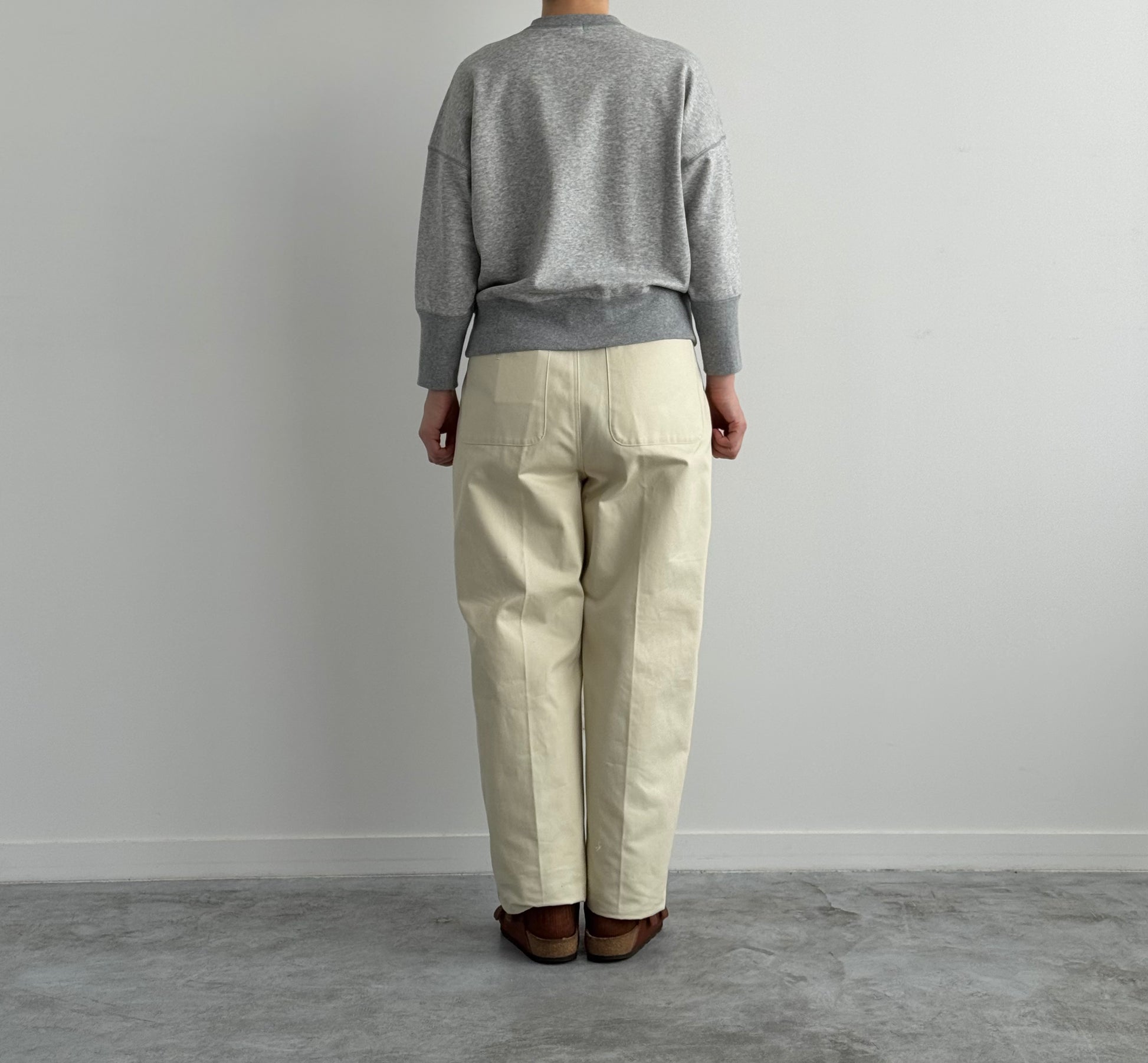 SEVEN SLEEVEの釦スウェット CHEVAL plus　通販　取扱店 size36 着画