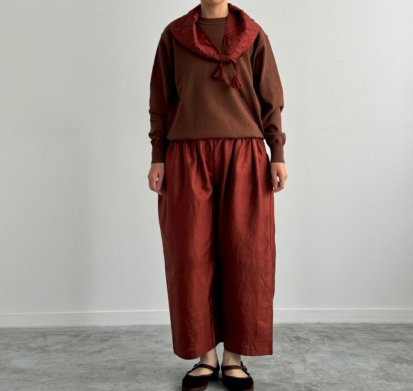 WIDE BELT PANTS　BUNON ブノン　通販　広島　MADDER BROWN 着画