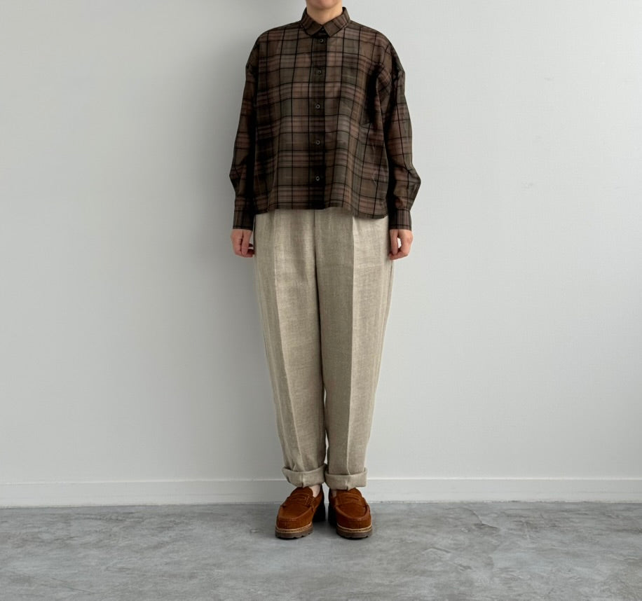チェックシャツ　Porter des boutons ポルテデブトン　通販　取扱店　着画全身　正面