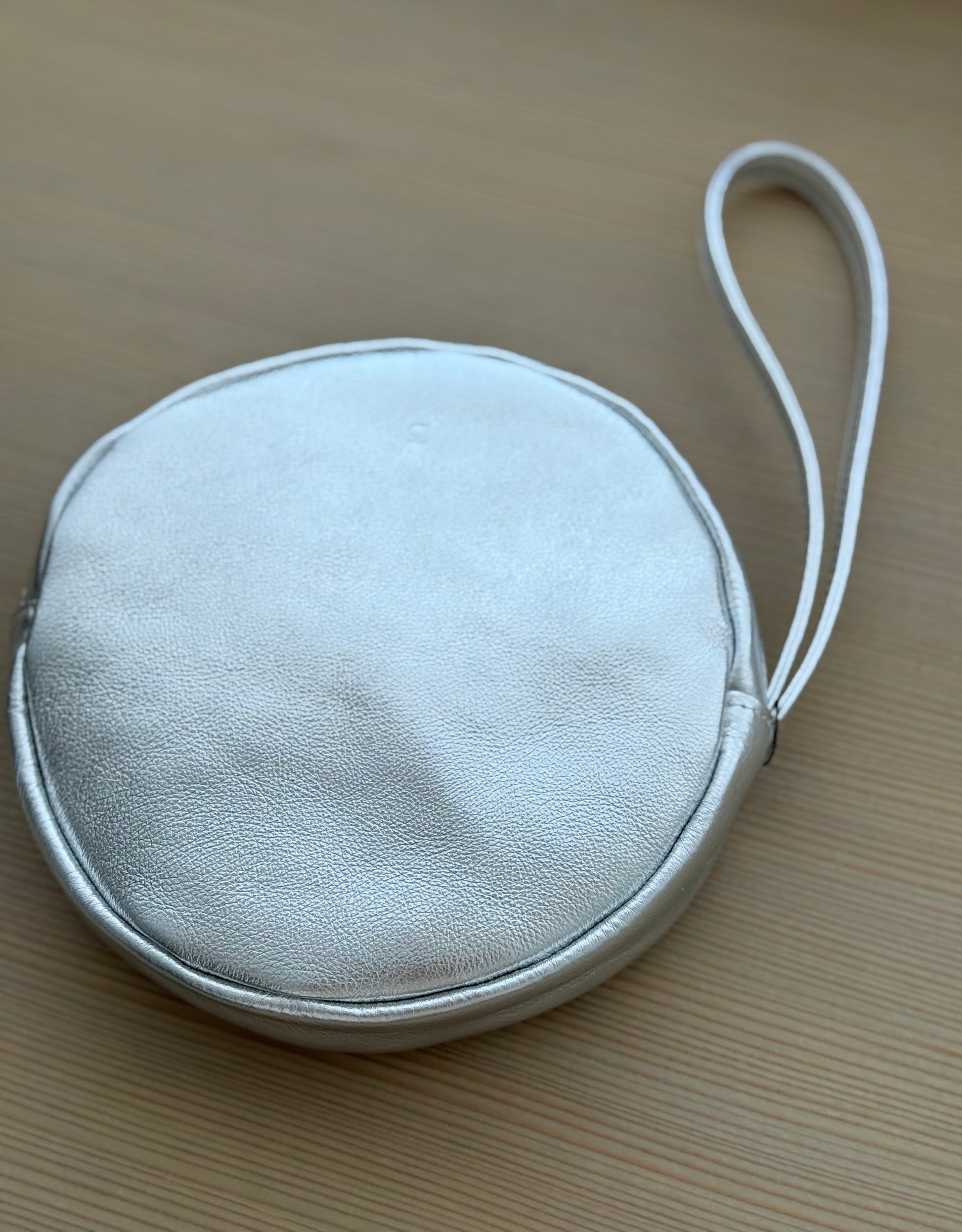 TAMBOURINE POUCH タンバリンポーチ　a (アー）通販　取扱店　silver