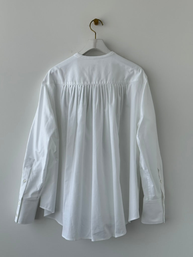 NEW MANY TUCK SHIRT