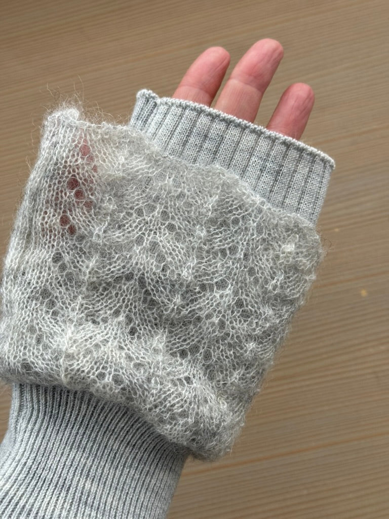 MOHAIR フリルリストウォーマー