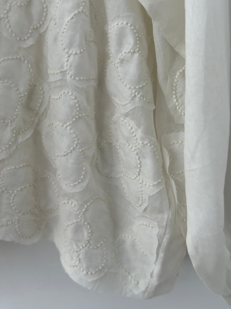 FLOWER RIBBON BLOUSE