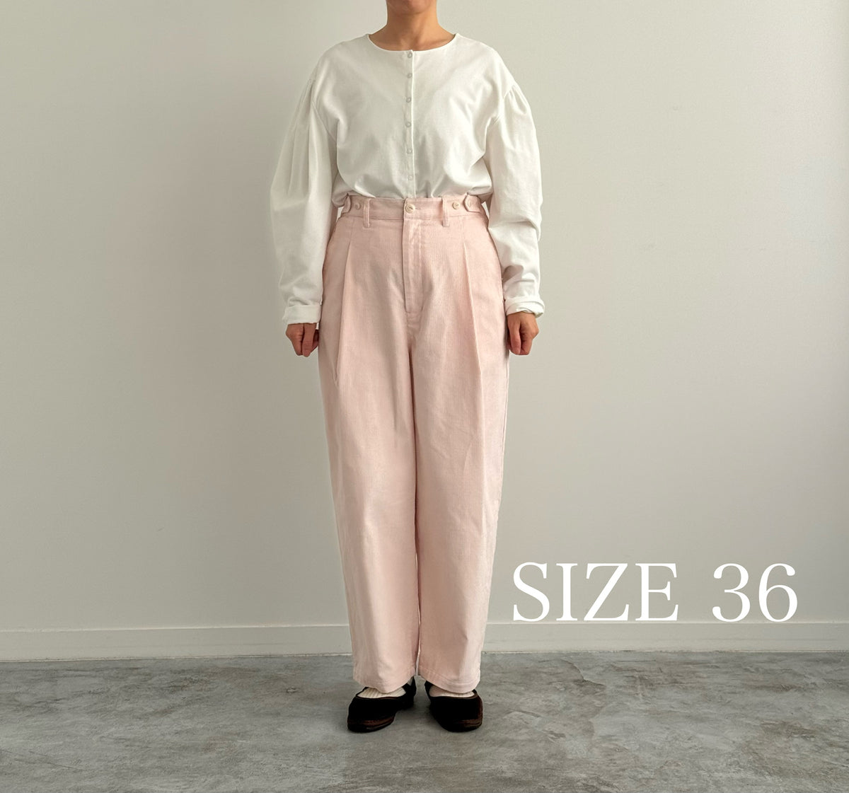 ワンタックパンツ　Porter des boutons　ポルテデブトン　パウダーピンク　サイズ36 着画