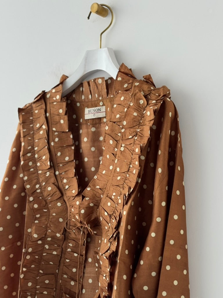 FRILL CAPE