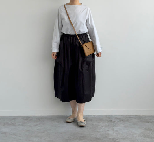 LETTER POCHETTE  レターポシェット　a (アー）通販　取扱店 camel 着画