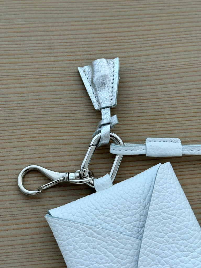 LIP CASE