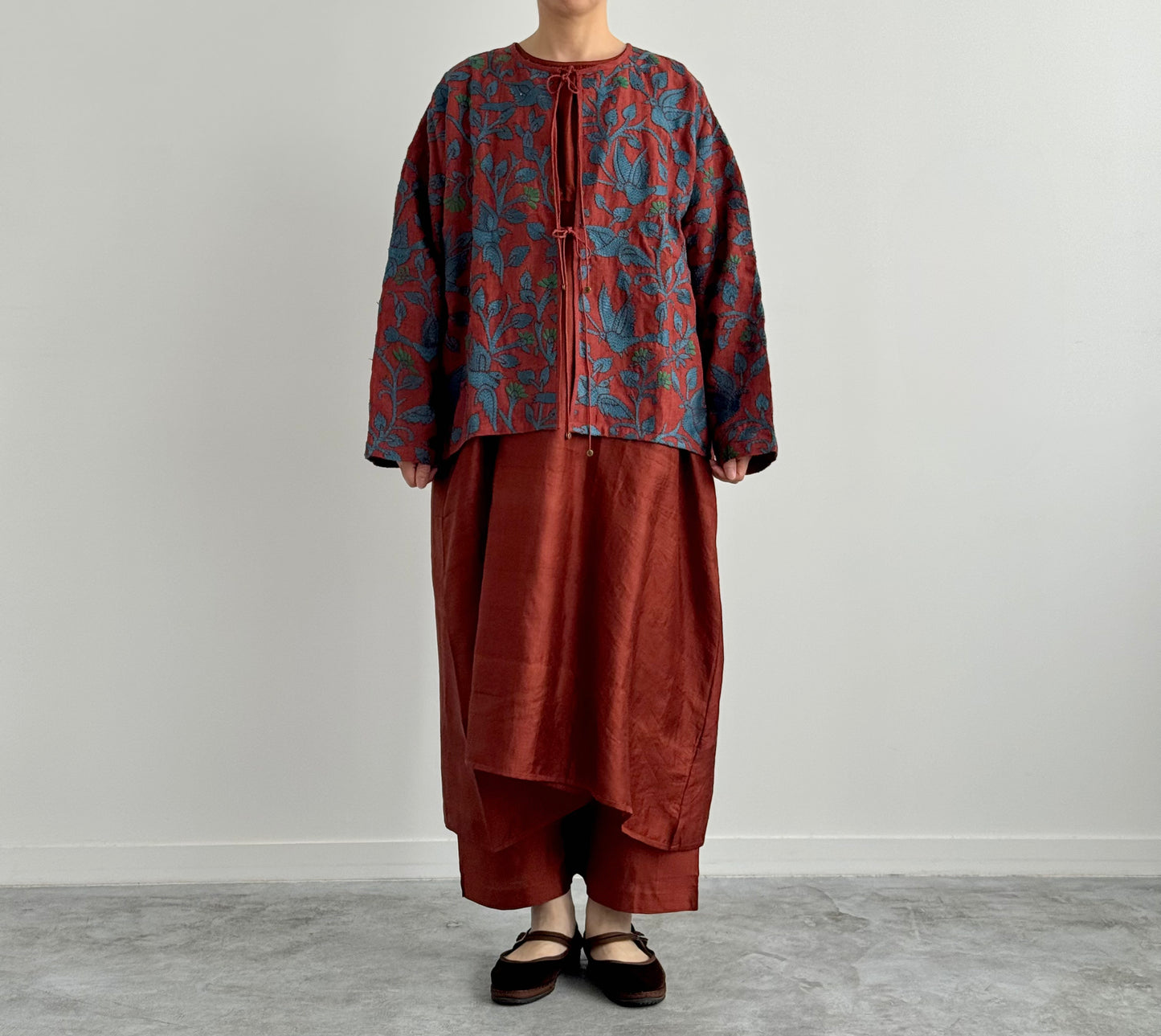 FLOWER QUILTING BLOUSON　BUNON　ブノン　ブルゾン　通販　広島　　着画　全身　前