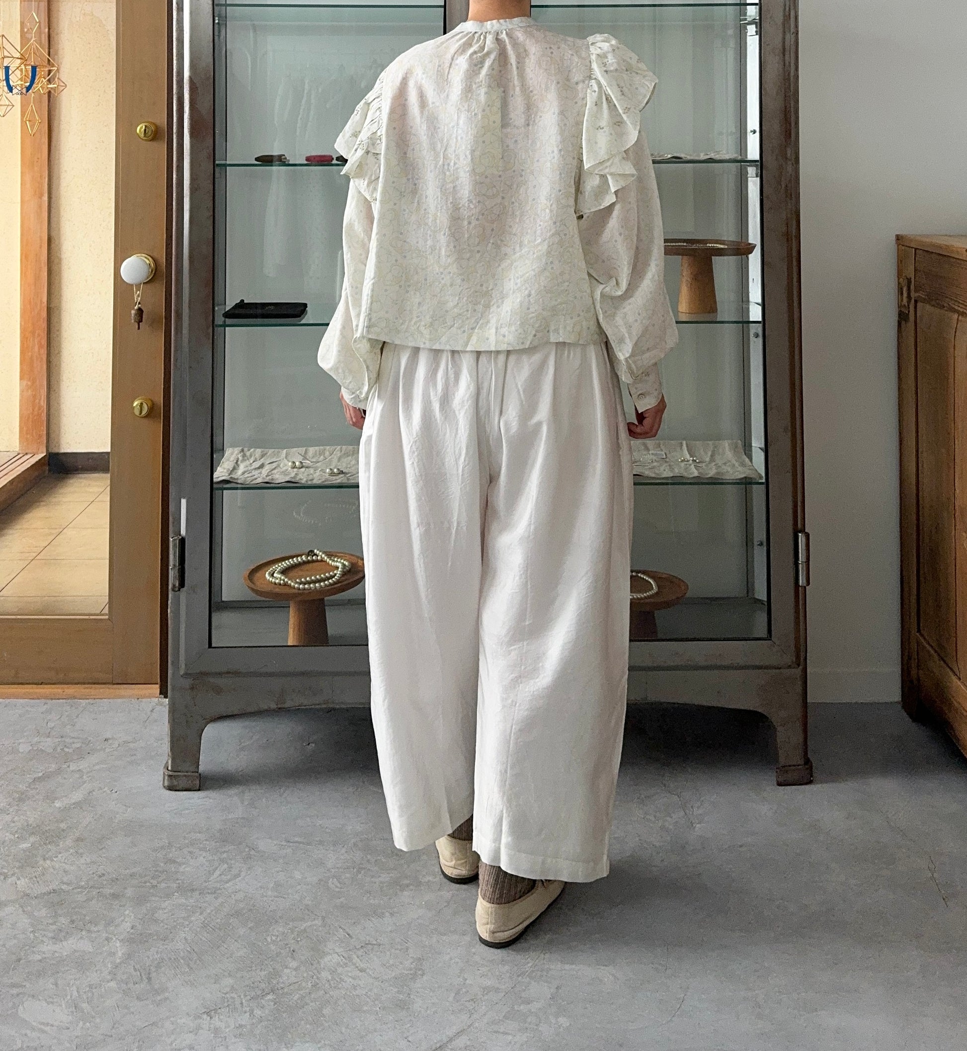Ruffle Short Blouse　BUNON ブノン　ブラウス　通販　取扱店