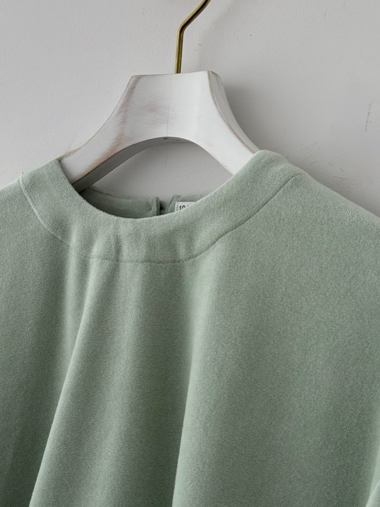 HALF SLEEVE TOPS (VELOR)