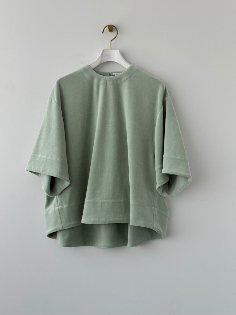 HALF SLEEVE TOPS (VELOR)