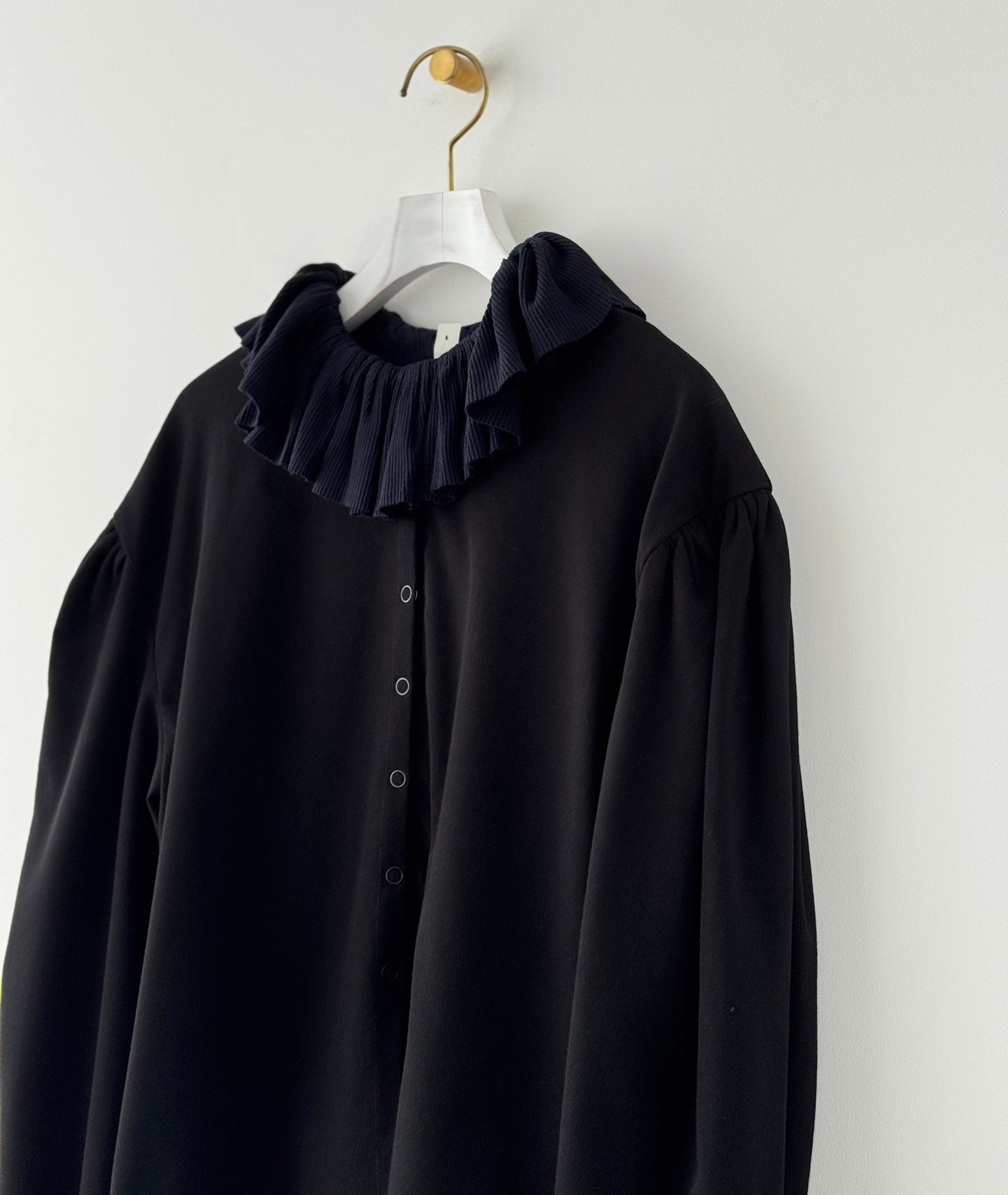 PUFF SLEEVE CARDIGAN　Shida　カーディガン　通販　取扱店