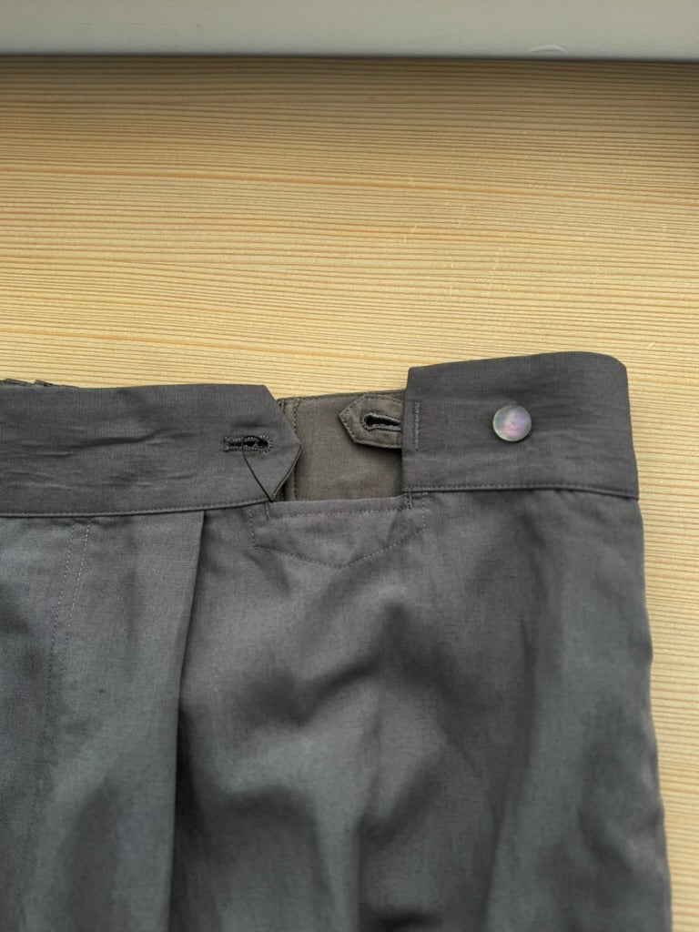 CHEVALのパンツ