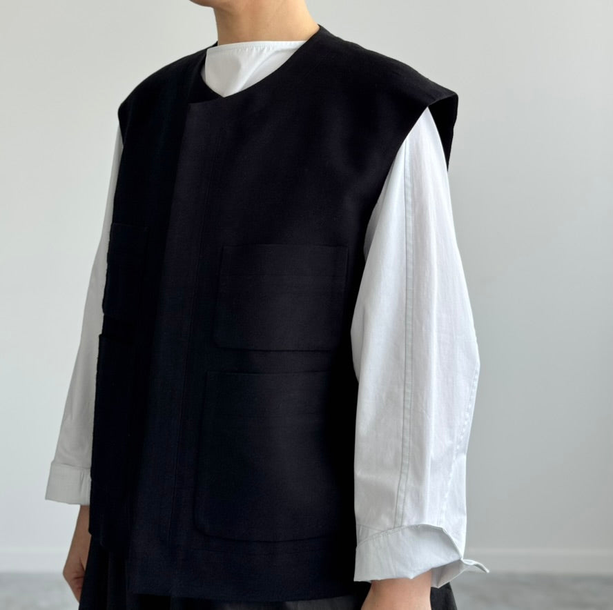 SILK CUPRA TWEED VEST ベスト　TENNE HANDCRAFTED MODERN　通販　取扱店 着画　アップ