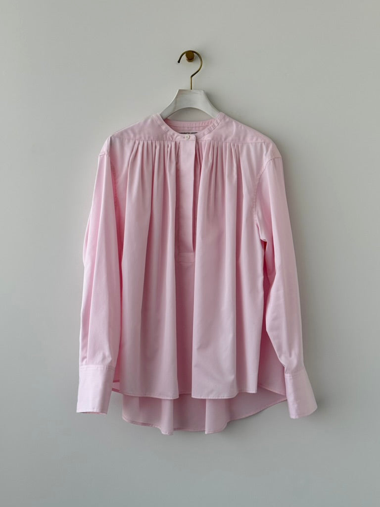 NEW MANY TUCK SHIRT