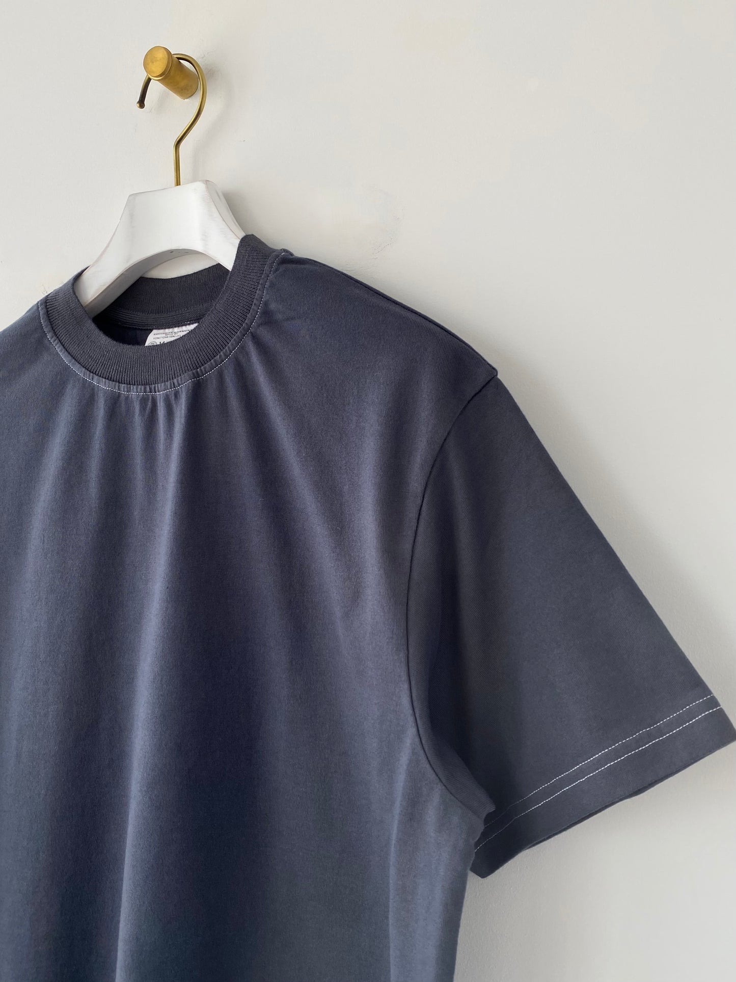 NEW BASIC GARMENT DYED T-SHIRT